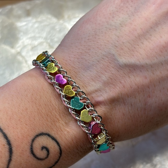 jrsdesignsltd Jewelry - Woven chain heart bracelet